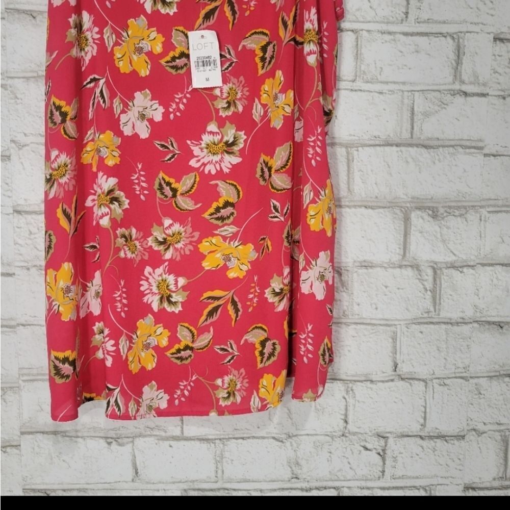 NWT Loft Floral Tank - Picture 4 of 10
